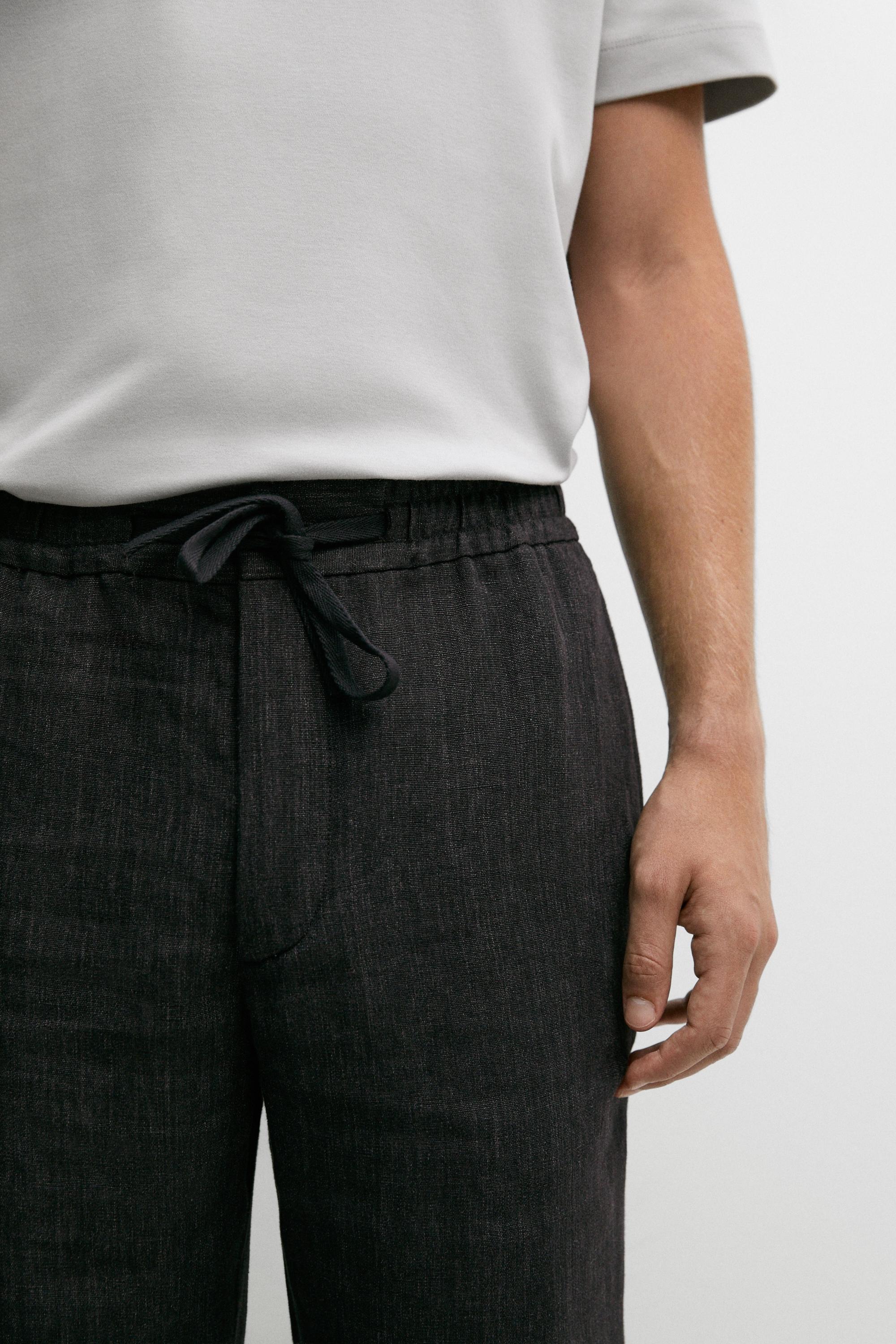 Linen jogger-fit pants total look