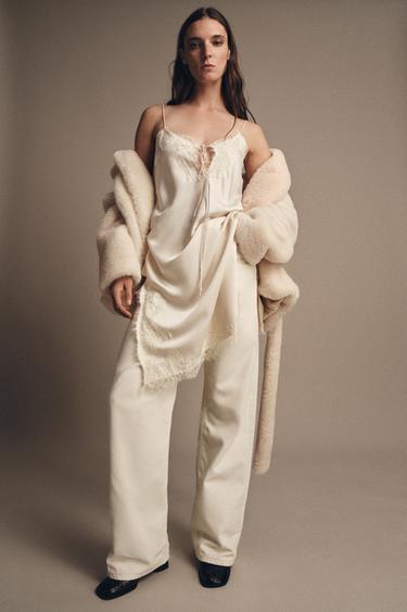 VESTITO LINGERIE CON PIZZO ZW COLLECTION - Beige di Zara