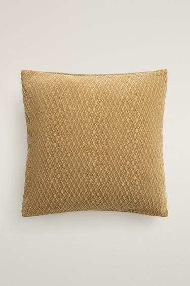 CHENILLE RAISED DIAMOND DESIGN THROW PILLOW COVER — Mustard 2