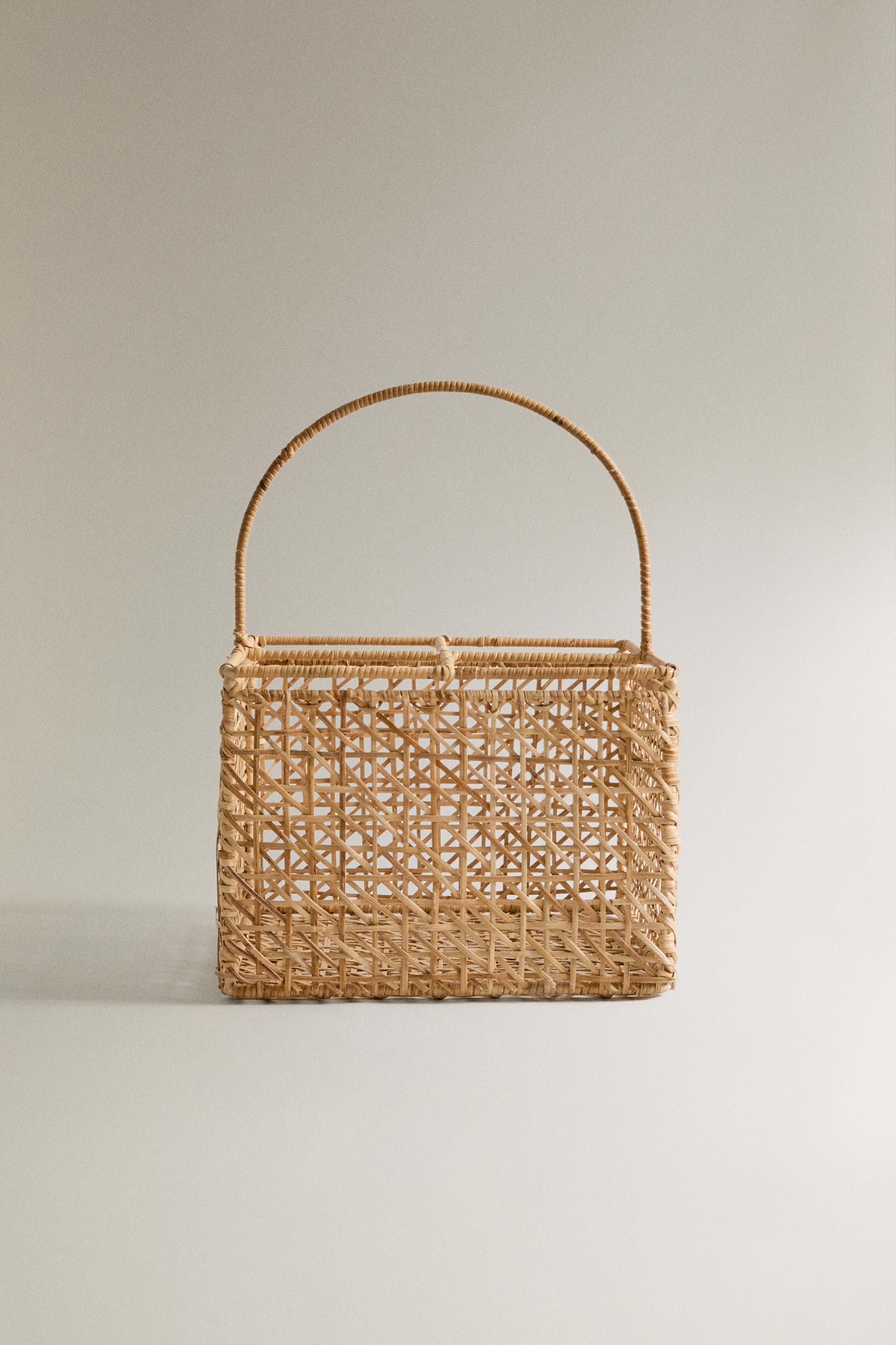 RATTAN BOTTLE STAND WITH HANDLE - Light beige | ZARA United States