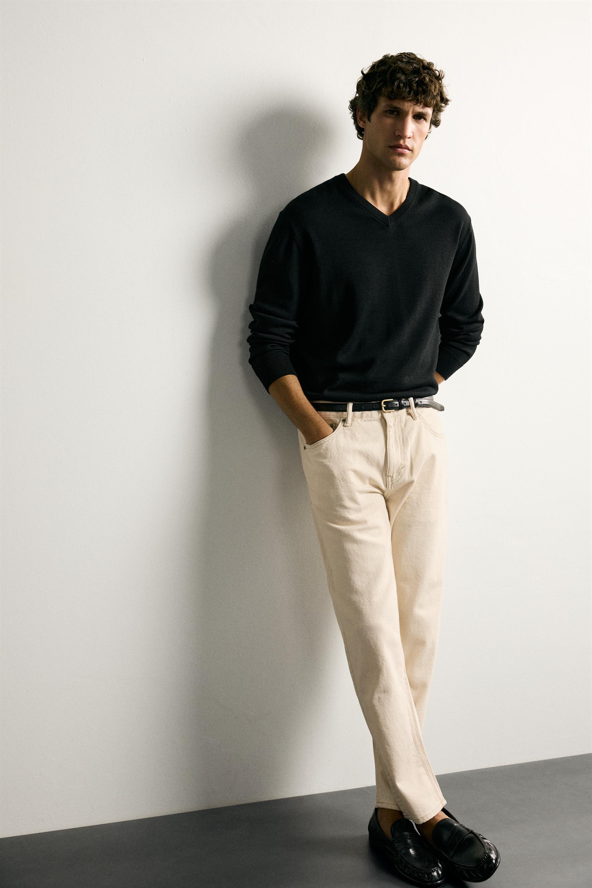 SLIM TAPERED FIT JEANS