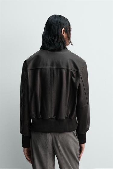 BLOUSON COURT EN CUIR ÉDITION LIMITÉE - Noir de Zara - Image 2
