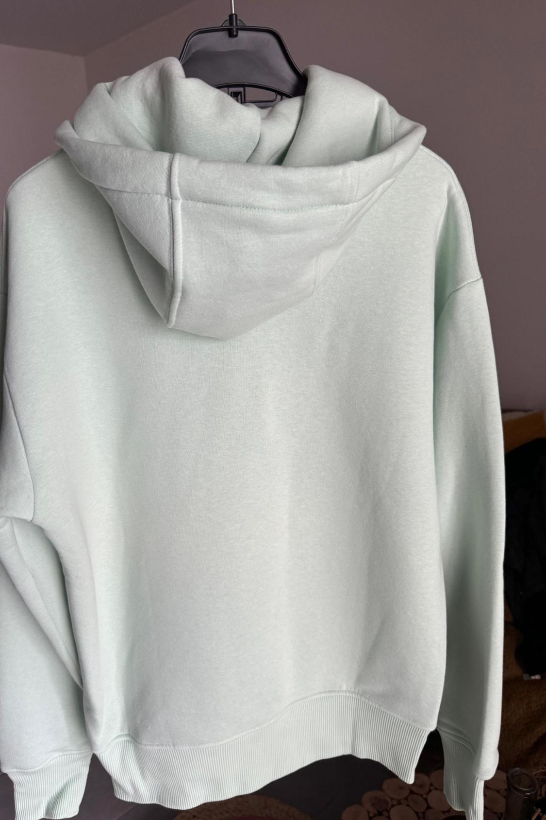 BASIC HOODIE - Image 3