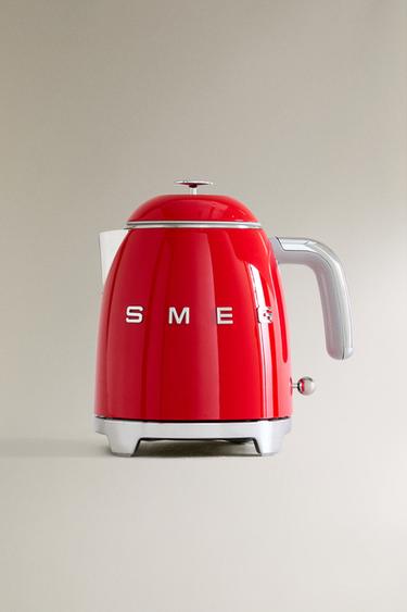 SMEG ELKEDDEL I STÅL - rød fra Zara