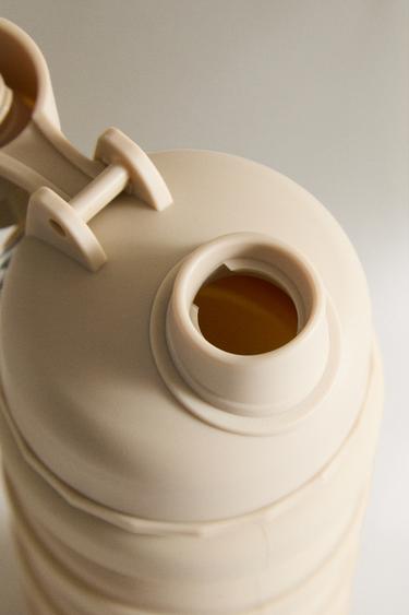 BOUTEILLE D'EAU PLIABLE POUR ANIMAUX - Écru / Beige de Zara - Image 2
