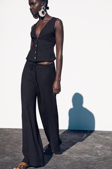 TEXTURED STRAIGHT-FIT TROUSERS - Black by Zara