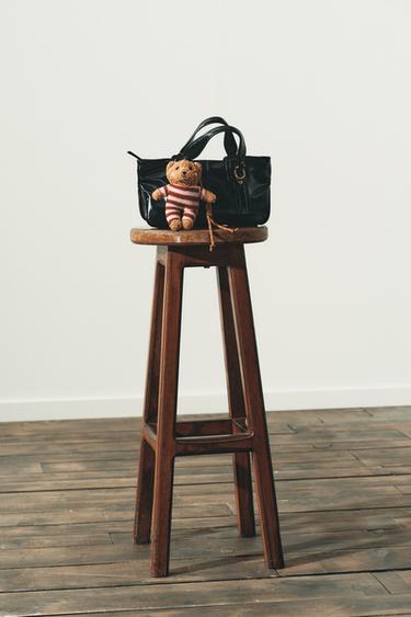 PORTE-CLÉS CHARM OURSON RAYURES - Marron clair de Zara - Image 2
