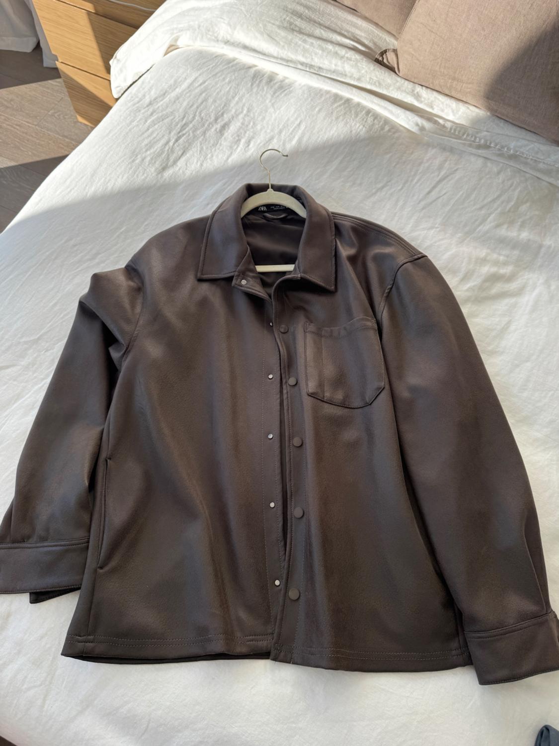 FAUX LEATHER OVERSHIRT - Image 4