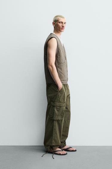 GILET DÉLAVÉ SURPIQÛRES - Kaki de Zara - Image 3