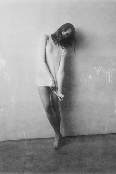 T-SHIRT BRODÉ À MANCHES LONGUES - Écru de Zara - Image 3