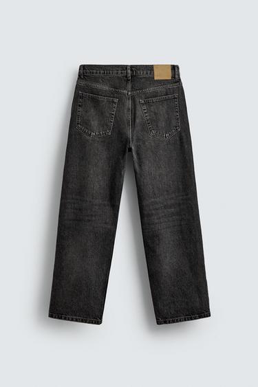 STRAIGHT ANKLE FIT JEANS - Black by Zara