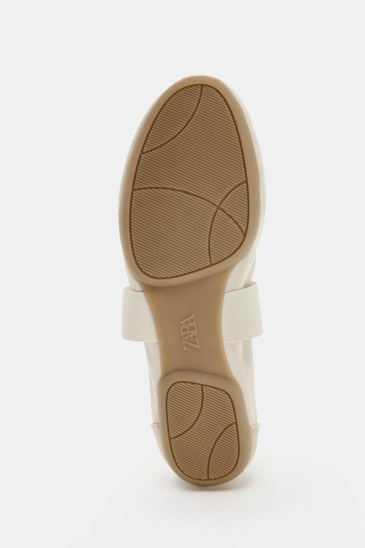 BALLERINAS DEPORTIVAS CON ELÁSTICO 6