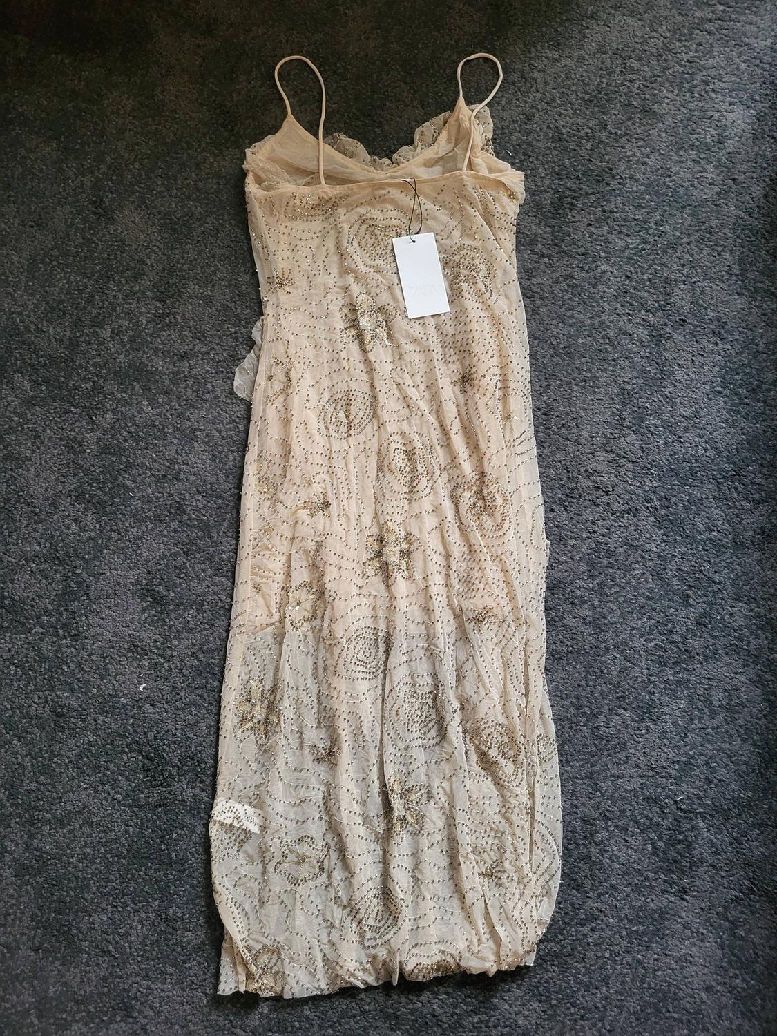 MIDI DRESS WITH RUFFLES AND SHIMMER - Image 2