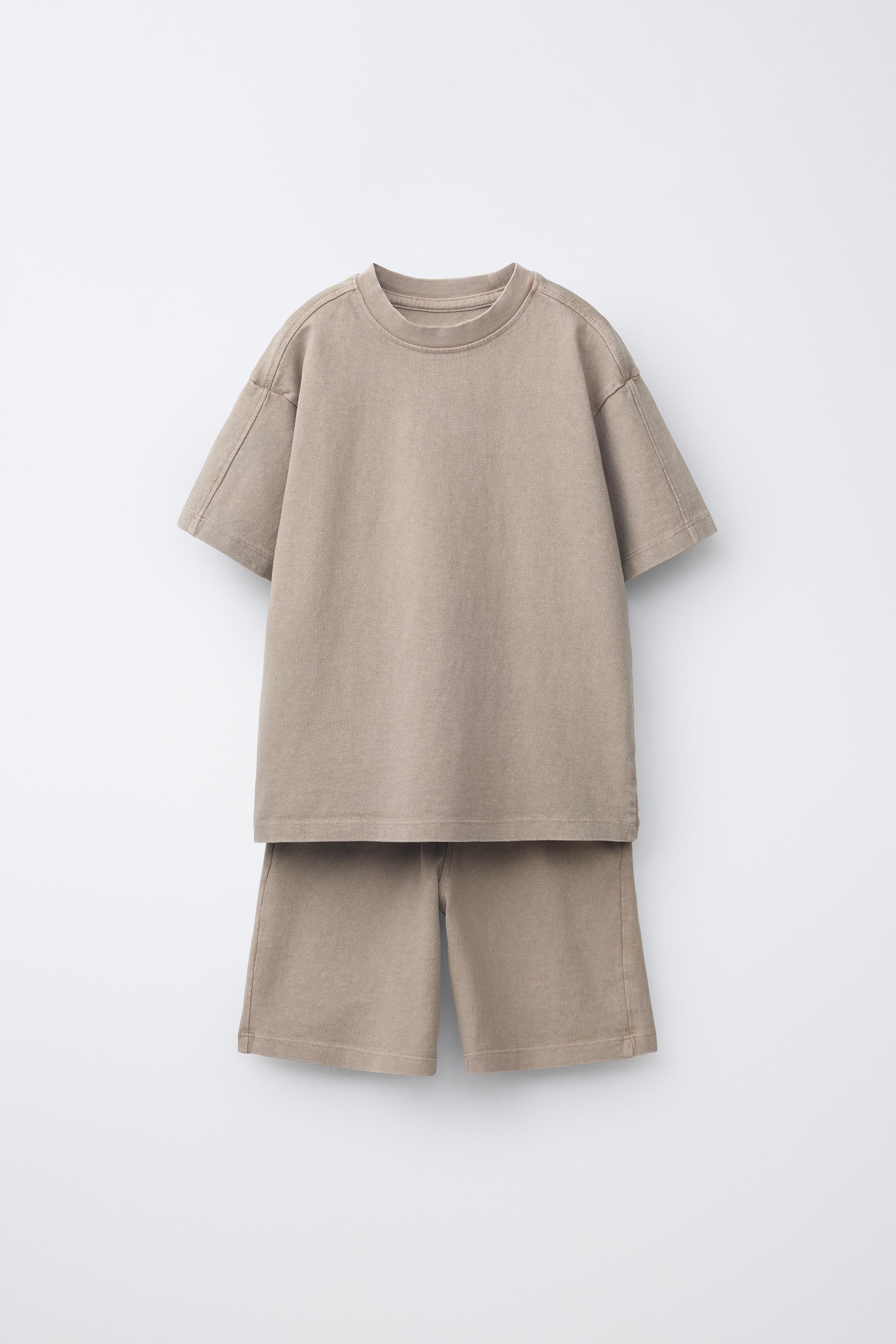PLAIN GARMENT DYED T-SHIRT AND SHORTS SET