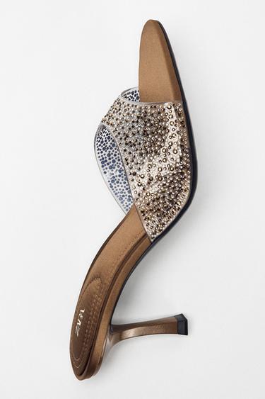 صندل كعب مفتوح من الخلف بلمعات - بني الخاص بـ Zara