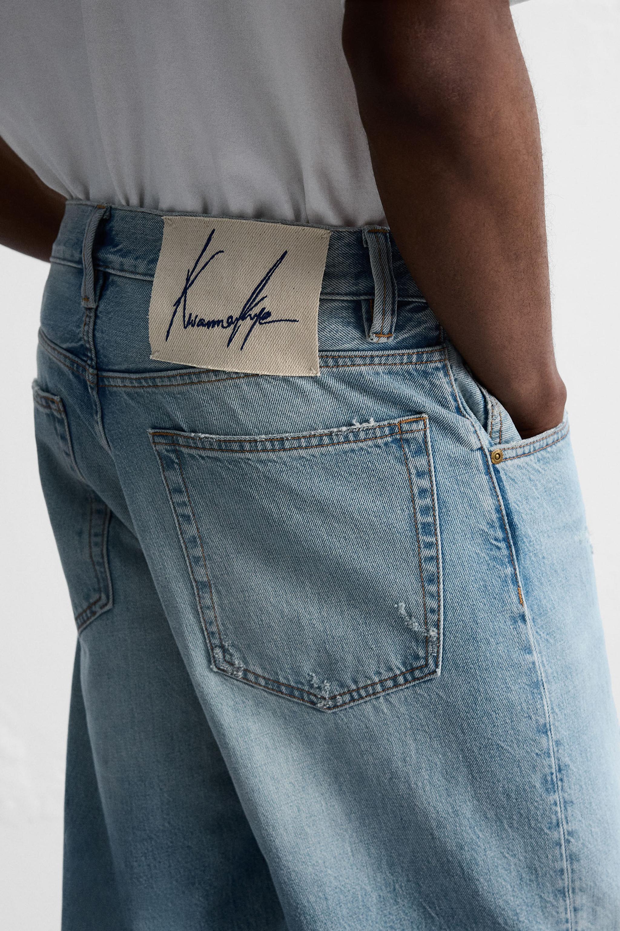 BAGGY FIT JEANS © OTIS KWAME KYE QUAICOE