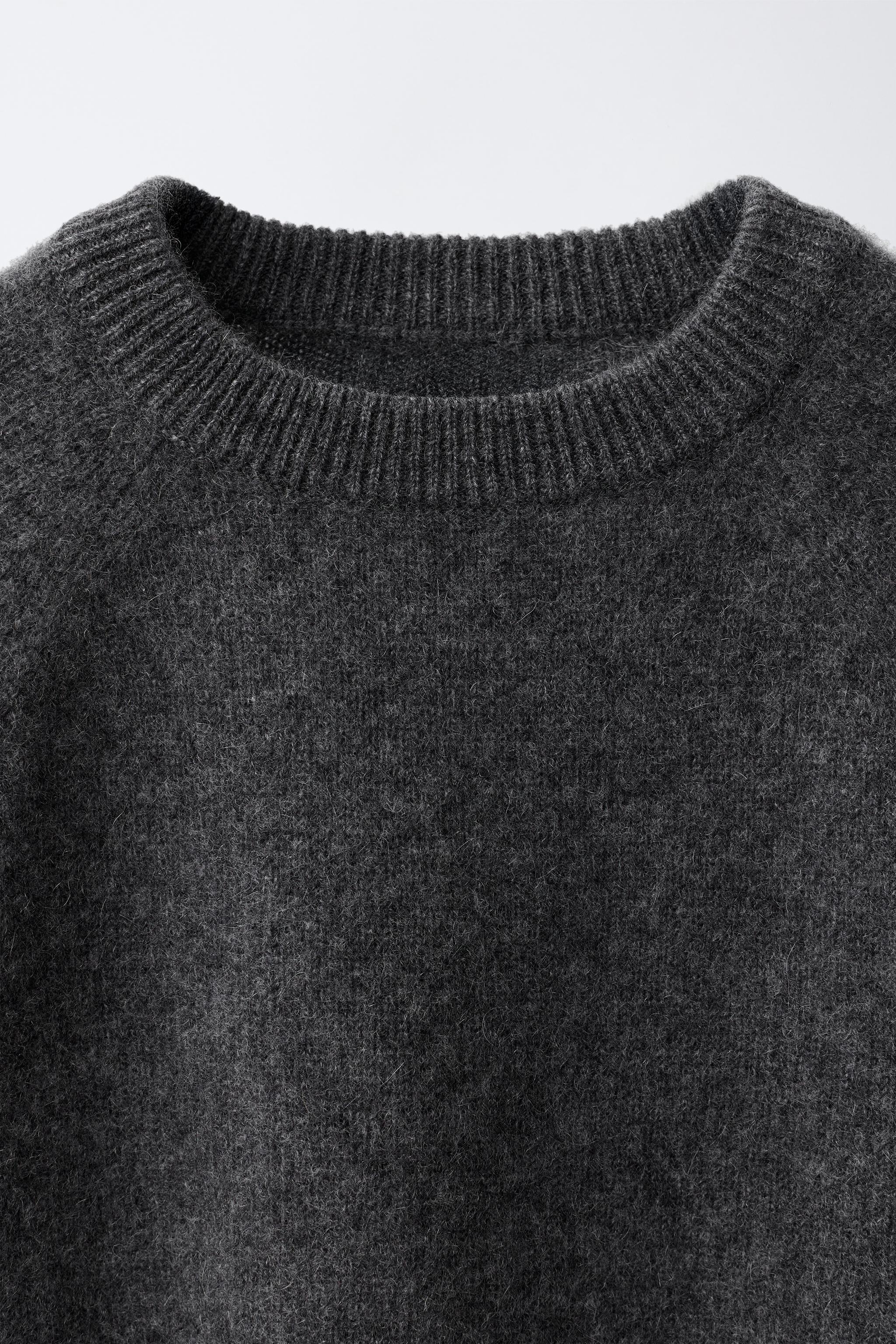100% CASHMERE SWEATER