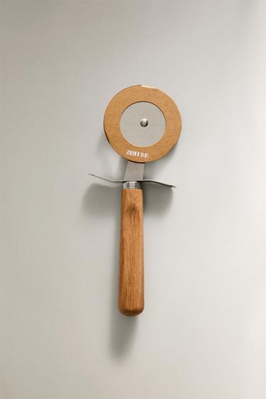 ROULETTE À PIZZA CHÊNE - Marron clair de Zara - Image 3