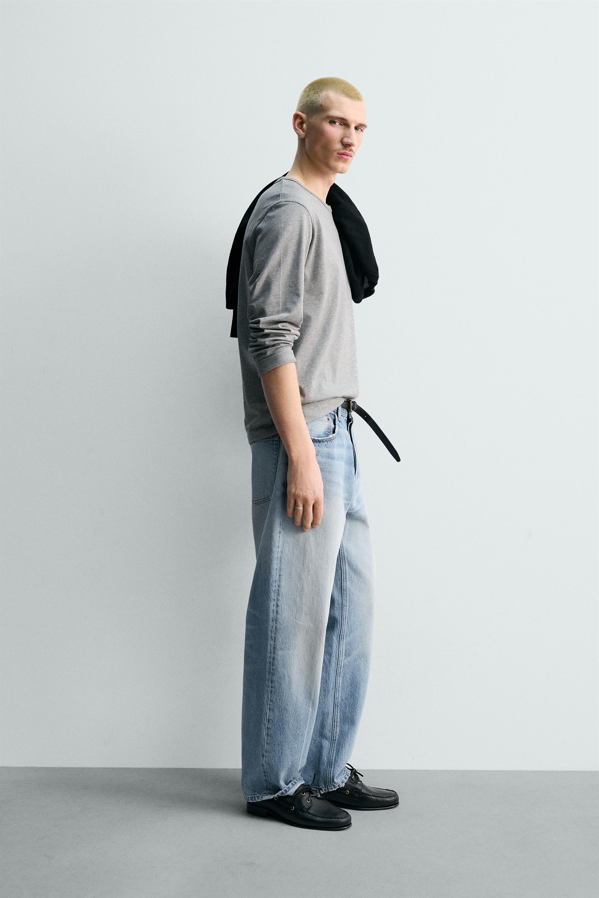 LONG SLEEVE T-SHIRT