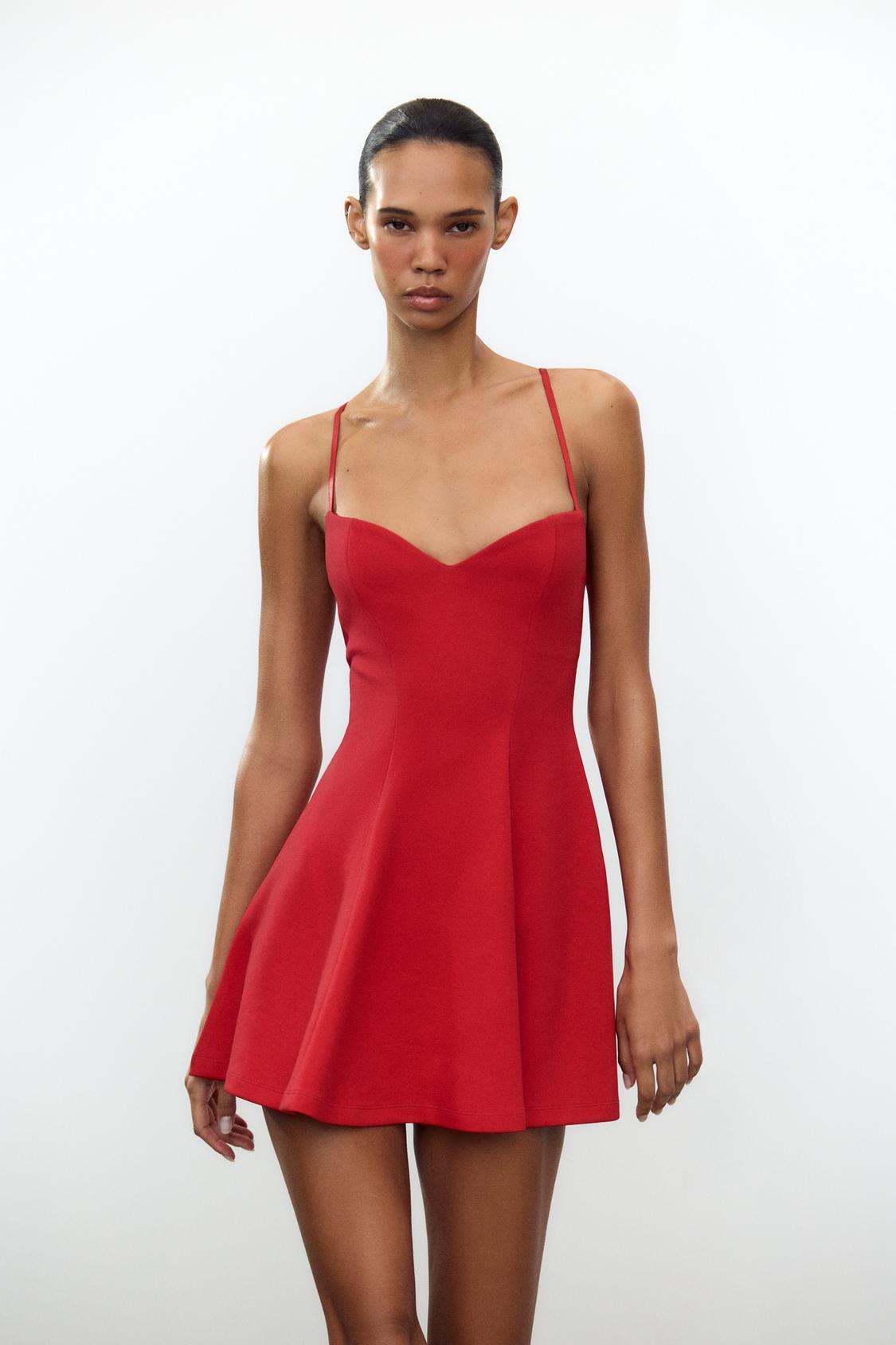 SWEETHEART NECKLINE MINI DRESS