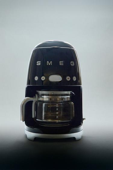SMEG PROGRAMMABLE DRIP COFFEE MACHINE - Black by Zara