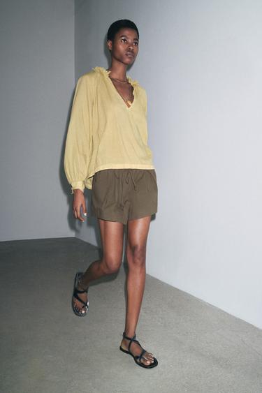RAMIE SHIRT ZW COLLECTION - Greenish by Zara