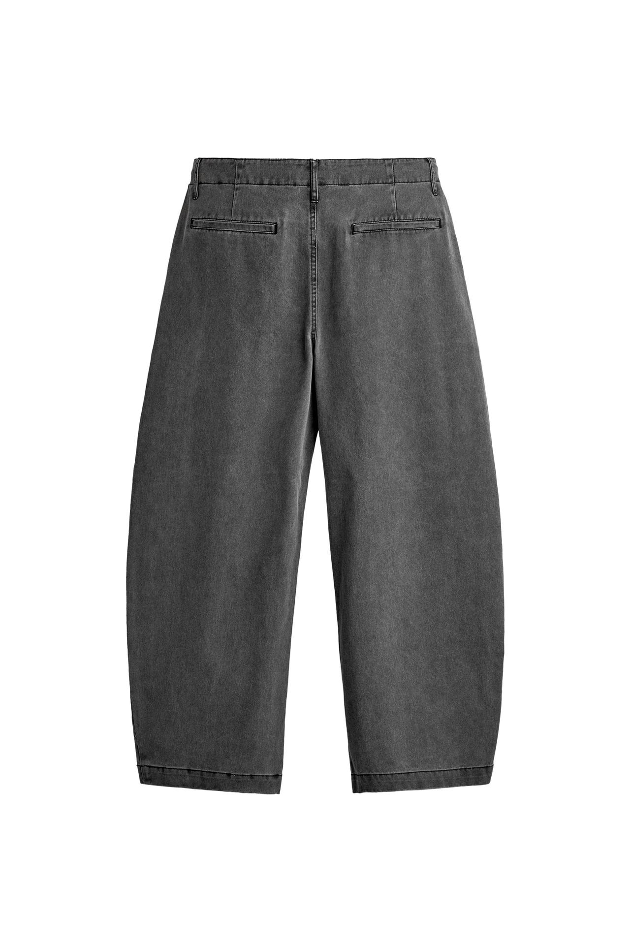 БРЮКИ BALLOON FIT СО ШВАМИ