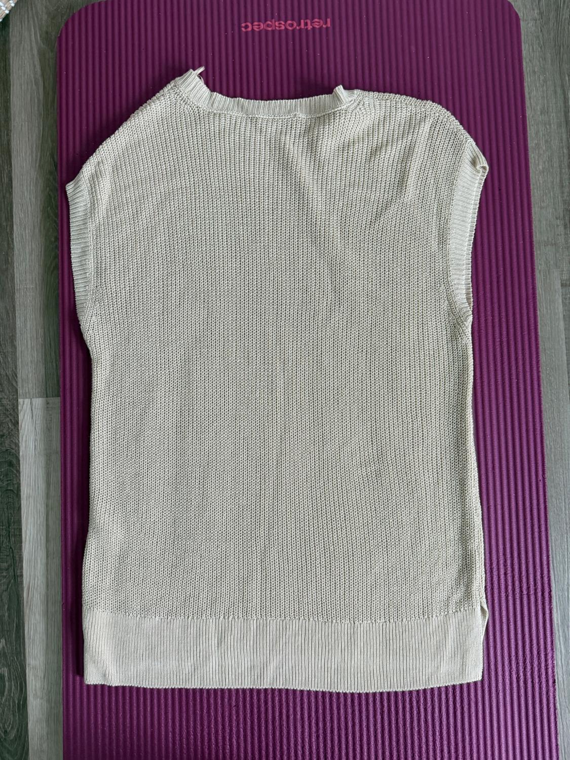 LONG KNIT VEST - Image 2