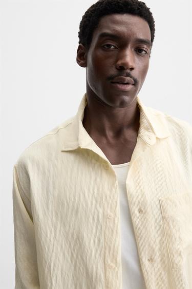 CHEMISE À TEXTURE AVEC RAYURES - Vanille de Zara - Image 4