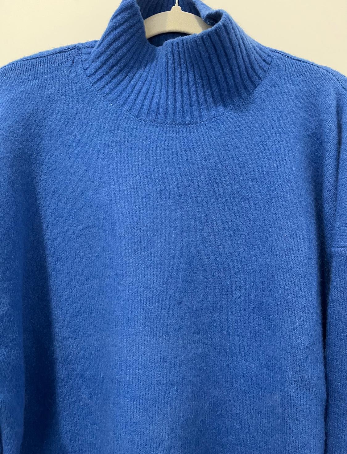BASIC SOFT KNIT SWEATER - Image 2