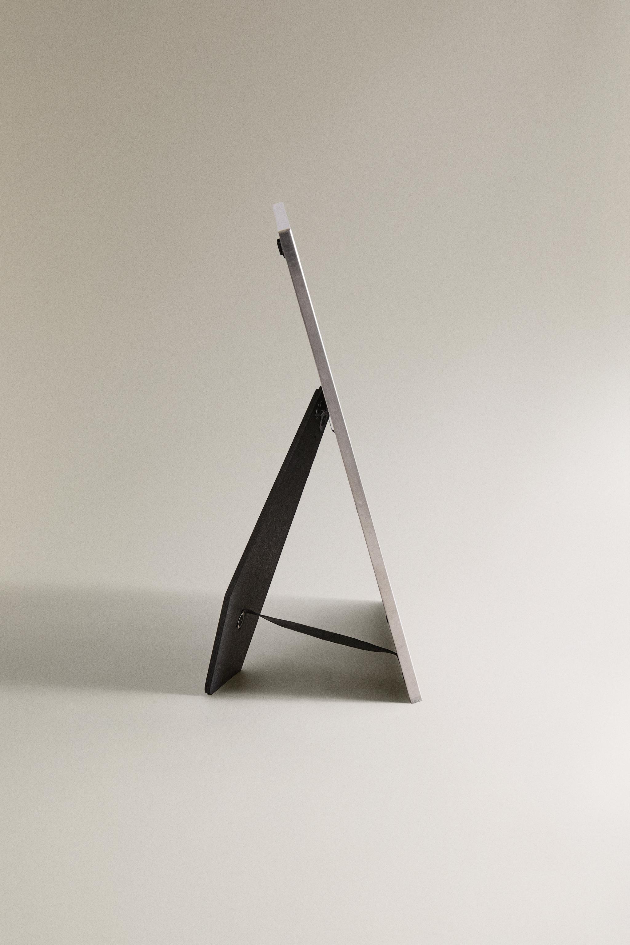 SILVER THIN EDGE PICTURE FRAME — Silver
