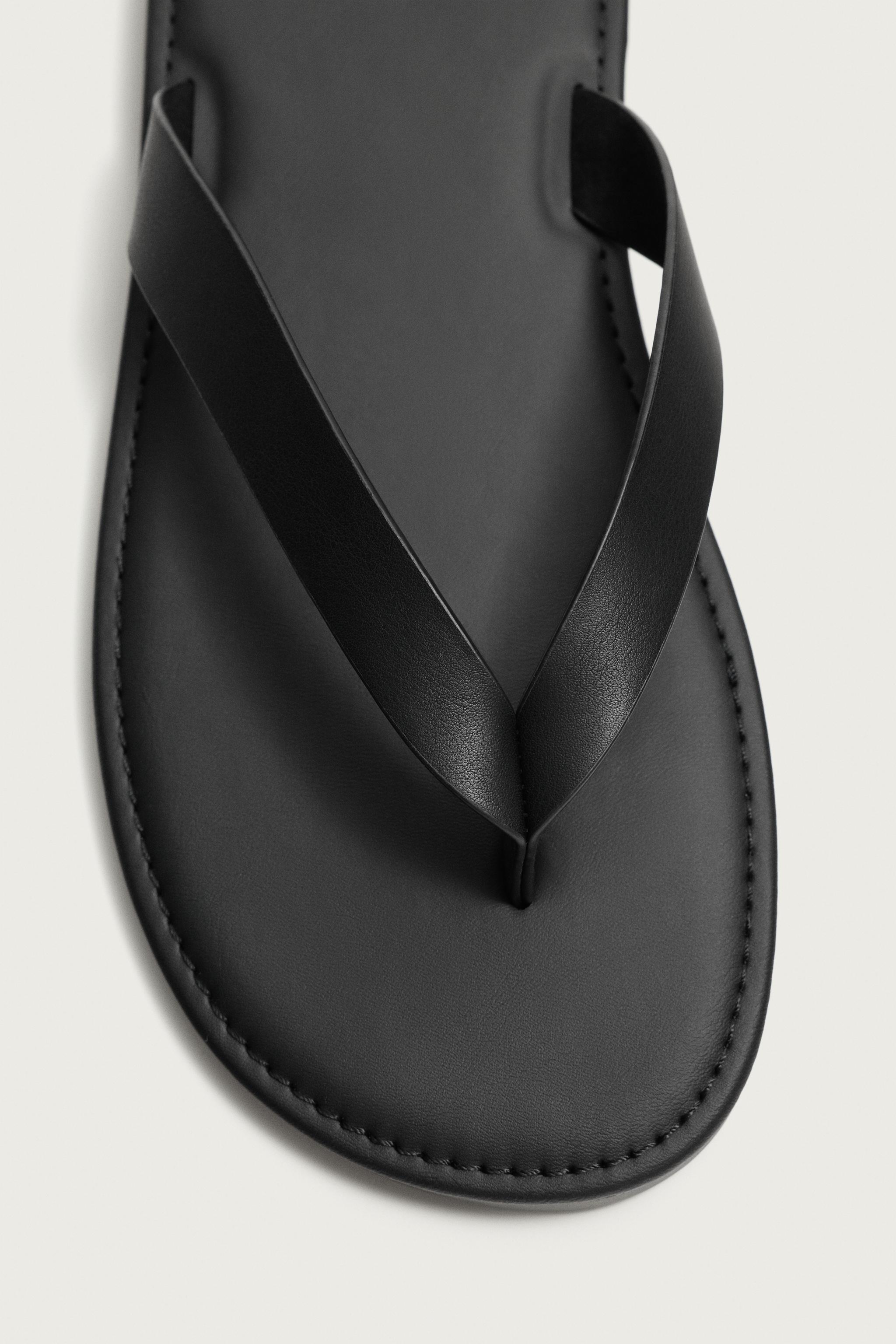 STRAPPY SANDALS