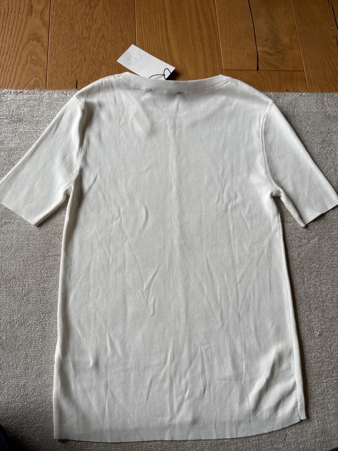 SHORT SLEEVE KNIT TOP - Image 2