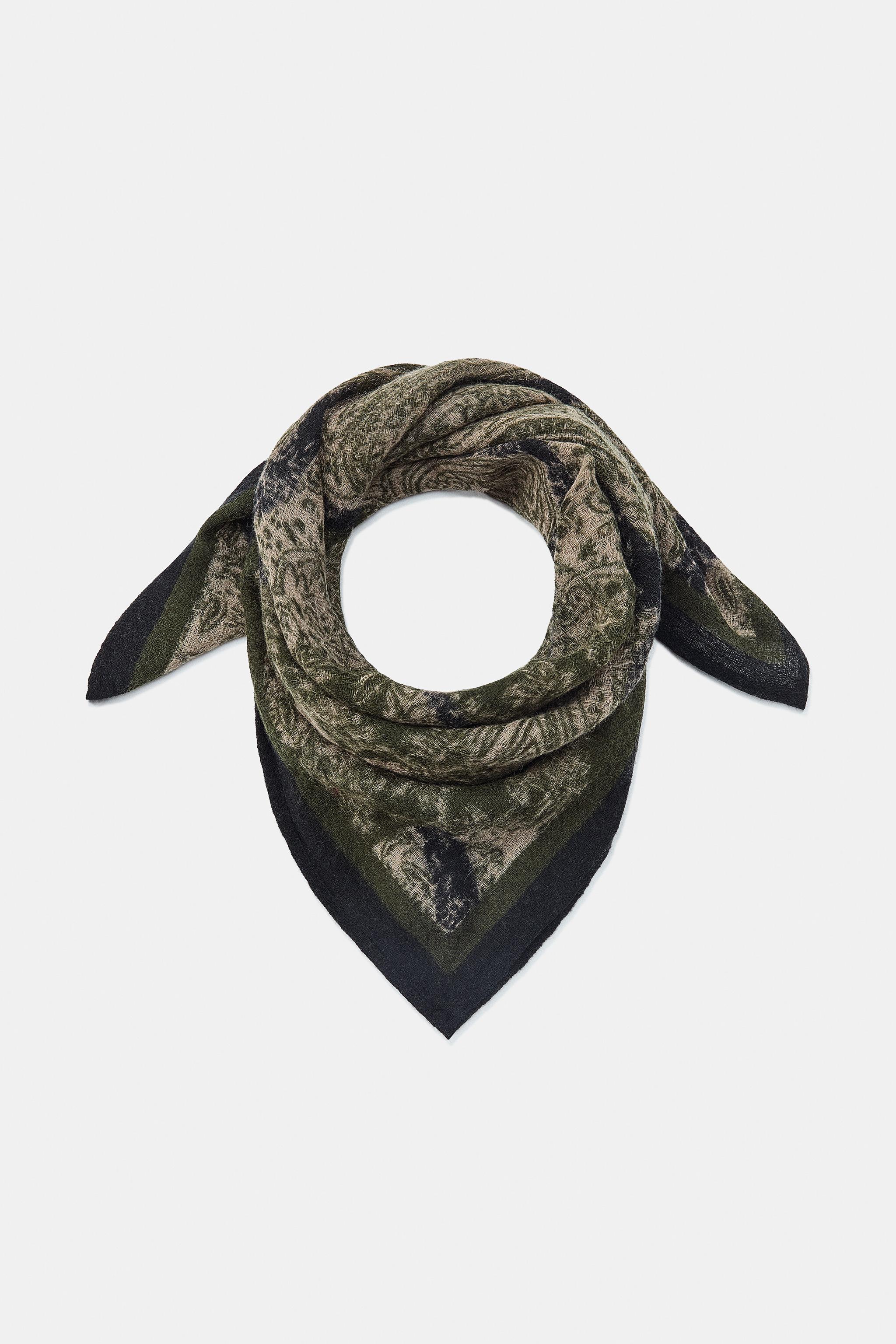 100% WOOL PRINTED BANDANA