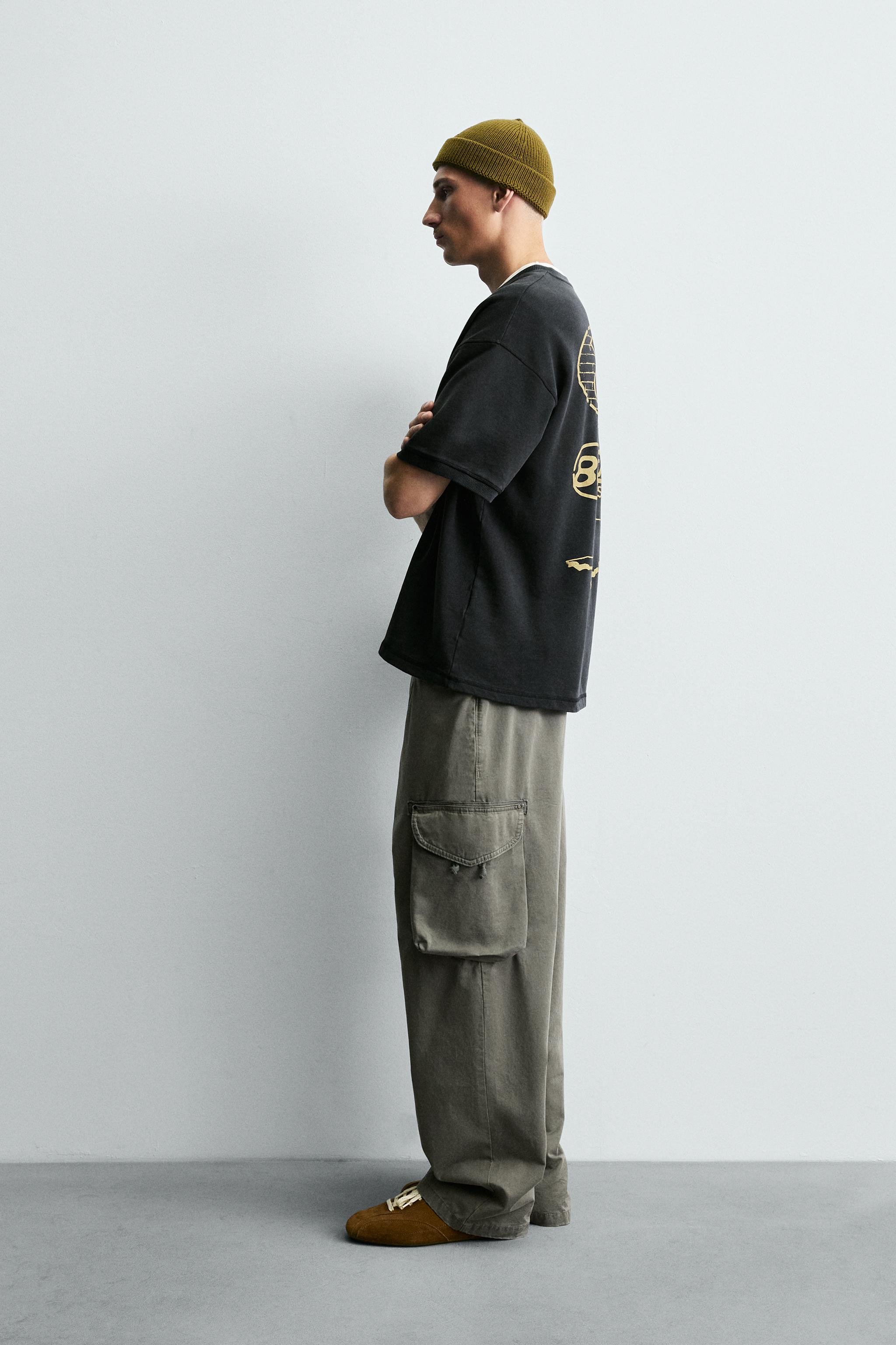 WASHED PRINTED GRAPHIC SWEATSHIRT