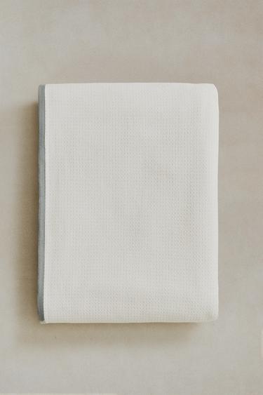 TEXTURED BATH TOWEL WITH TOPSTITCHING - Blue / Green by Zara - Image 5