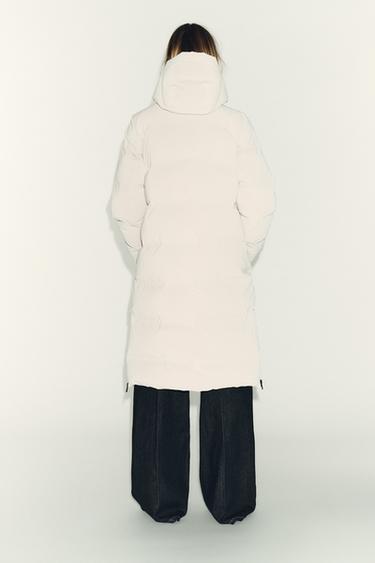 ANORAK LONG EFFET GOMME COUPE-VENT À CAPUCHE - Beige clair de Zara - Image 4