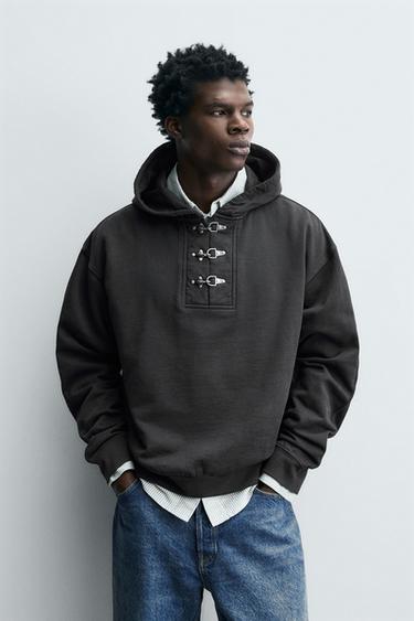 HOODIE WITH TOGGLES - Grey by Zara