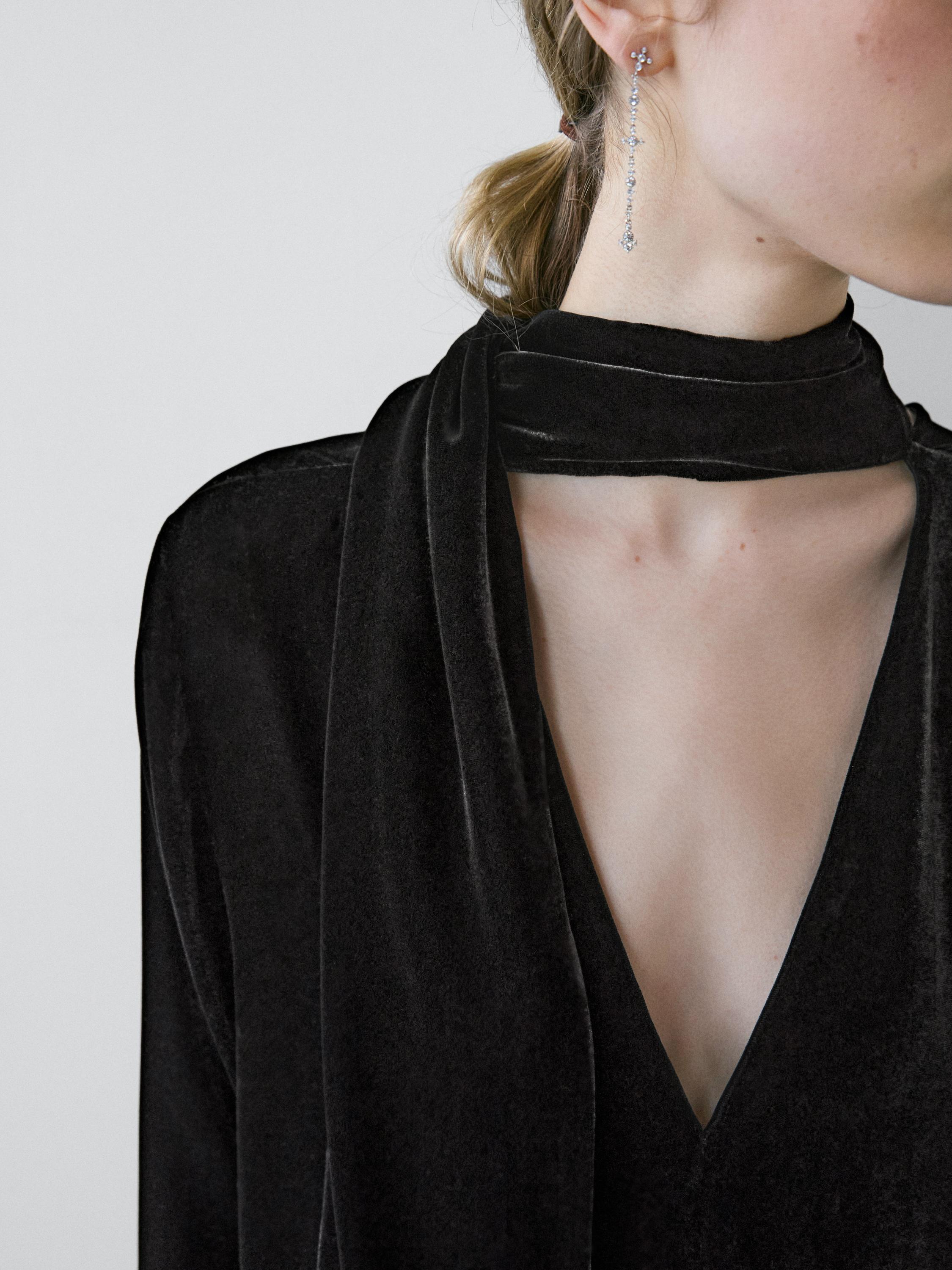 Long velvet dress with tied neck - STUDIO