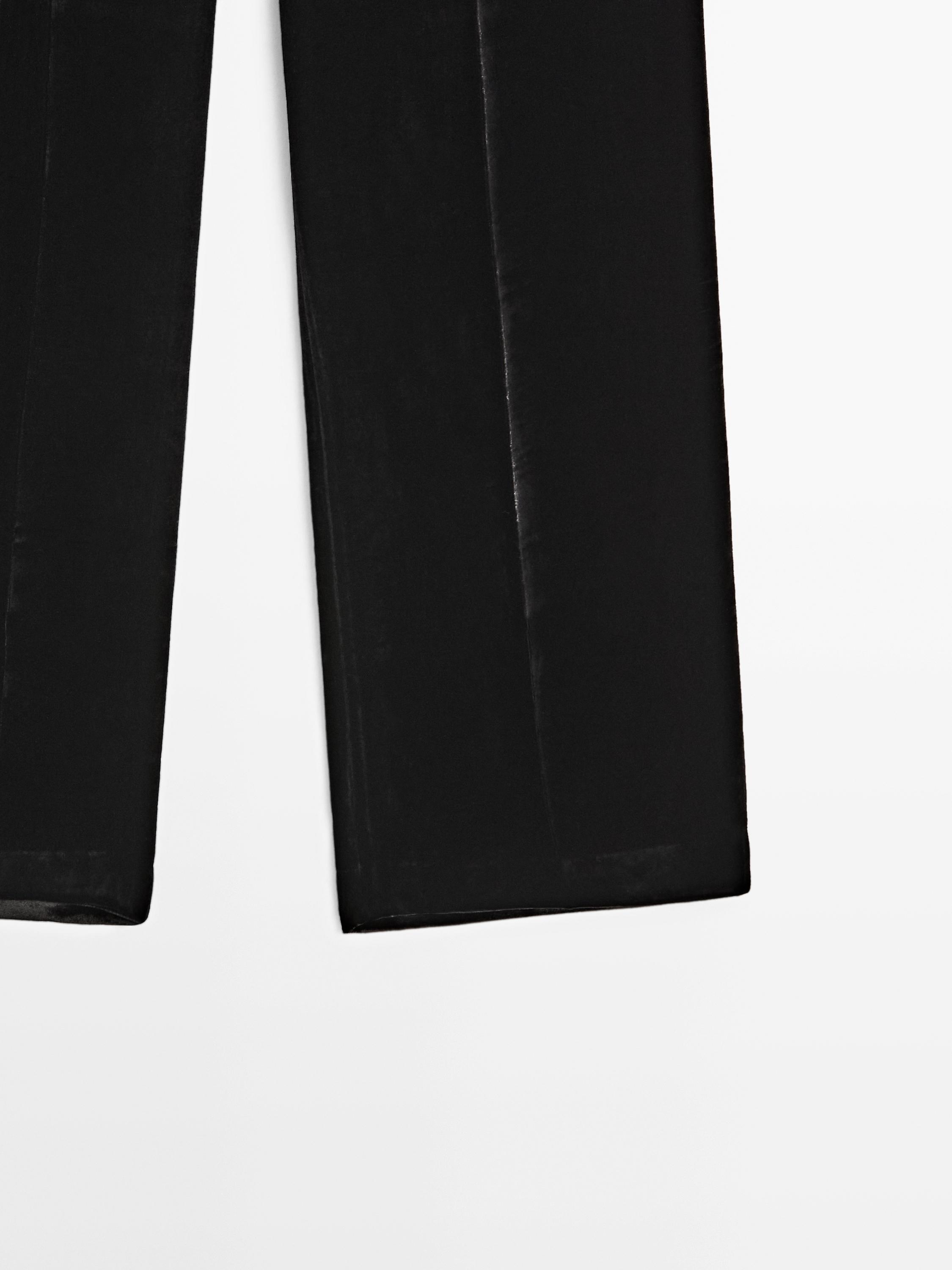 Wide-leg velvet trousers