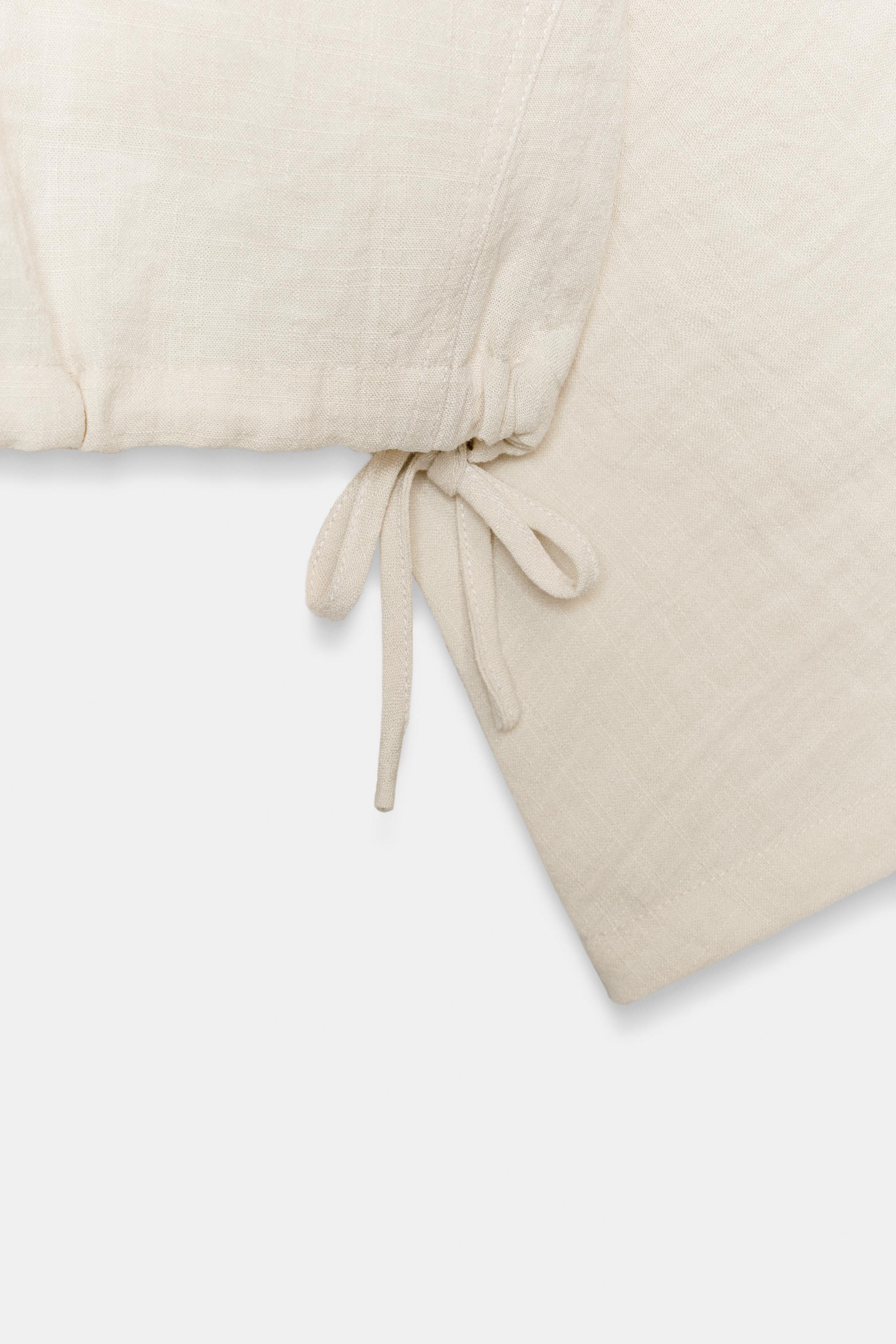 CHEMISE CAPE