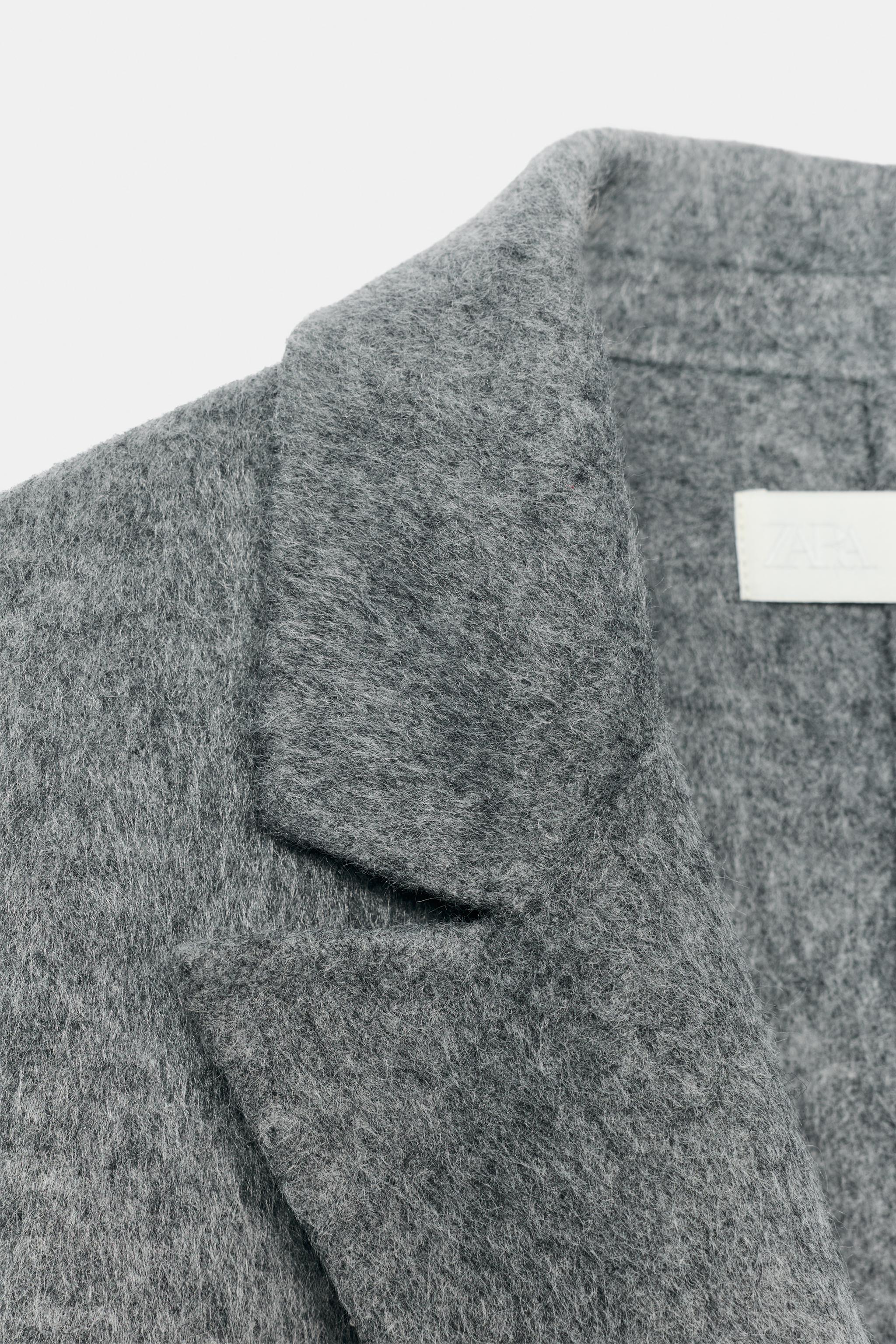 DOUBLE-FACED DOUBLE-BREASTED COAT