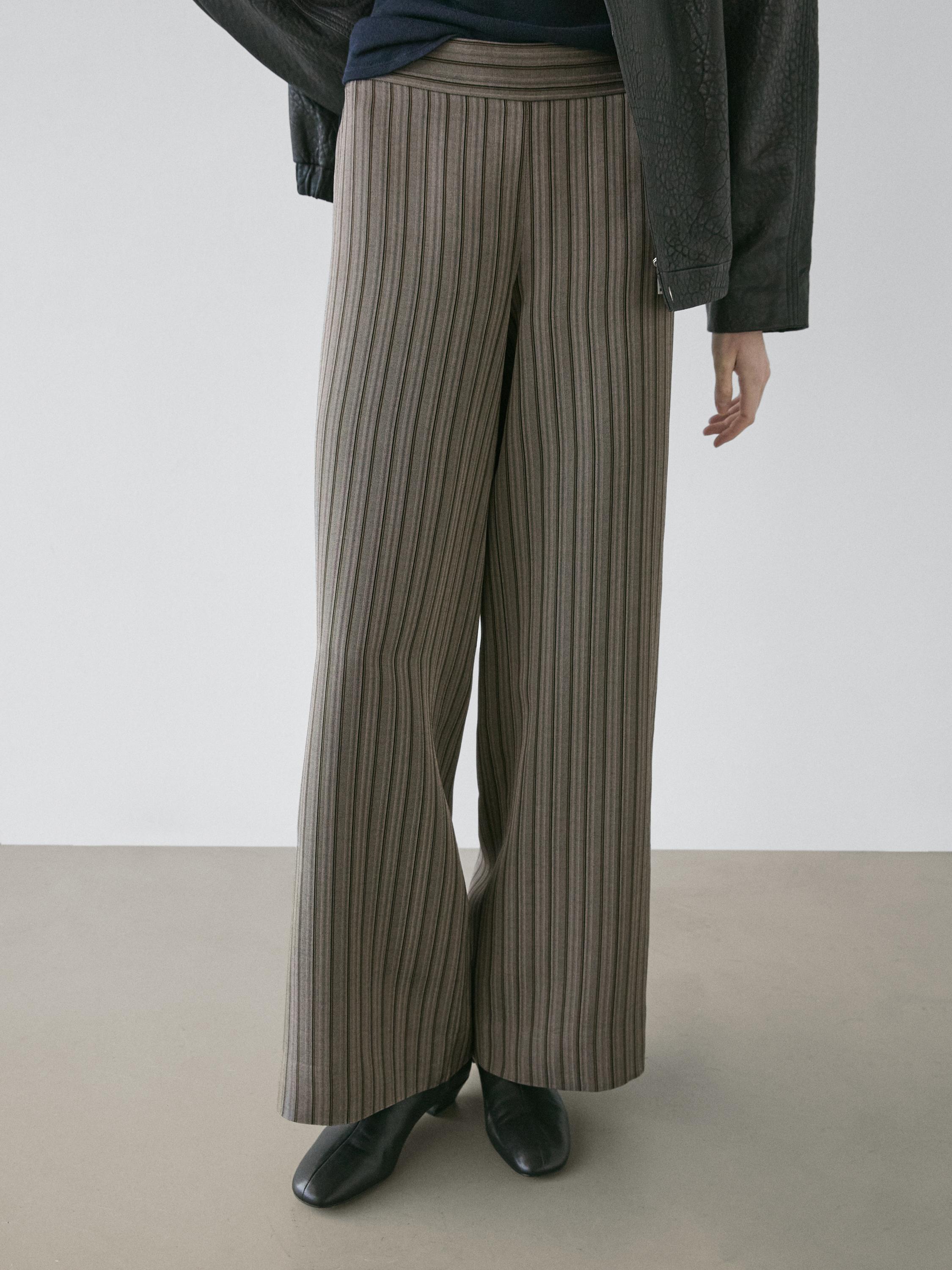 Pantalon large à rayures