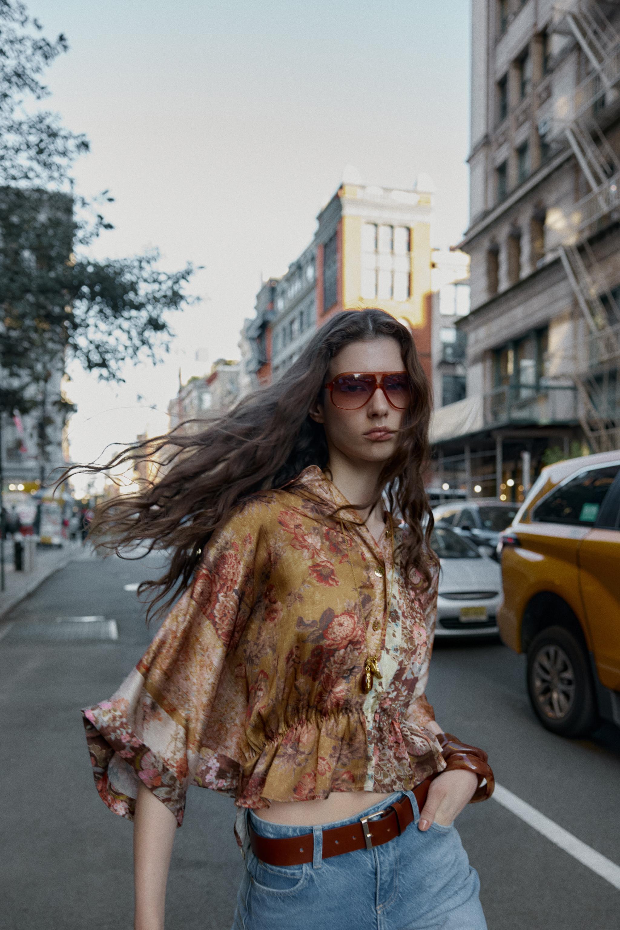 トップス Second Skin\"Shining\" Movie print zara Zara's New Matching Sets Are Covered In Swirly Retro Prints