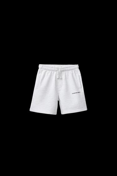 STRAIGHT-BERMUDASHORTS AUS FLEECE MIT RELIEFTEXT - Grau meliert von Zara - Bild 0