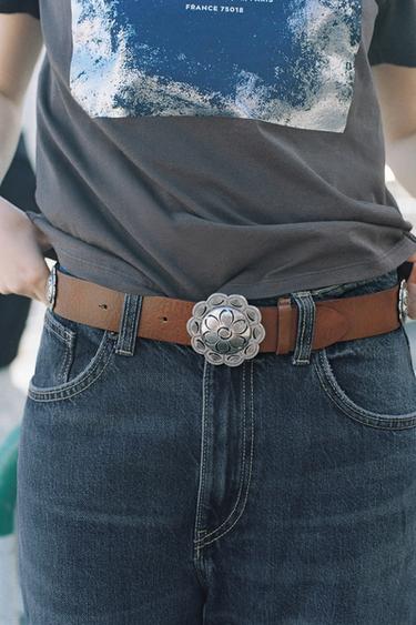 LEATHER BELT WITH METAL FLOWER - Brown by Zara - Image 0