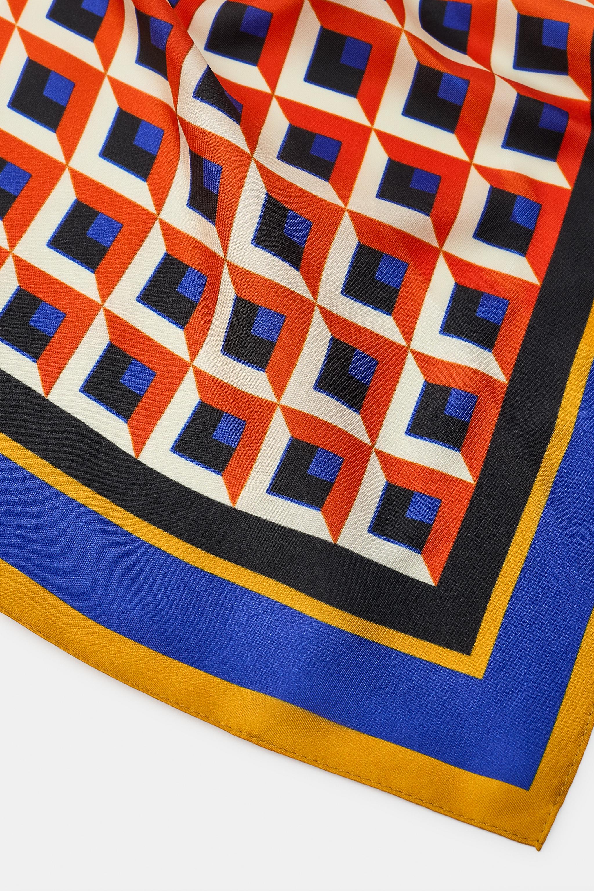 Женские аксессуары Zara 100% SILK PRINTED SCARF — фото 4