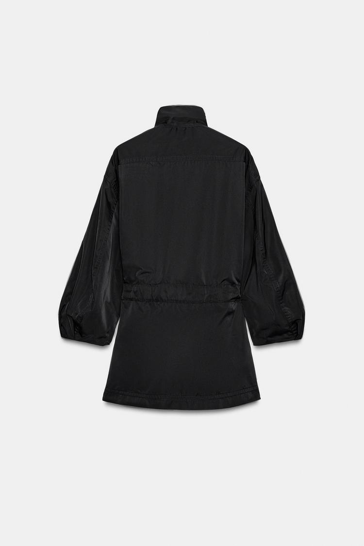 Chaqueta con cinturón de la colección ZW 3