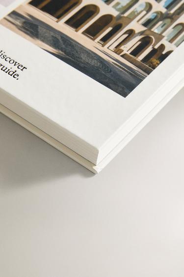 Espagne : Le Guide Monocle - blanc/turquoise de Zara - Image 1