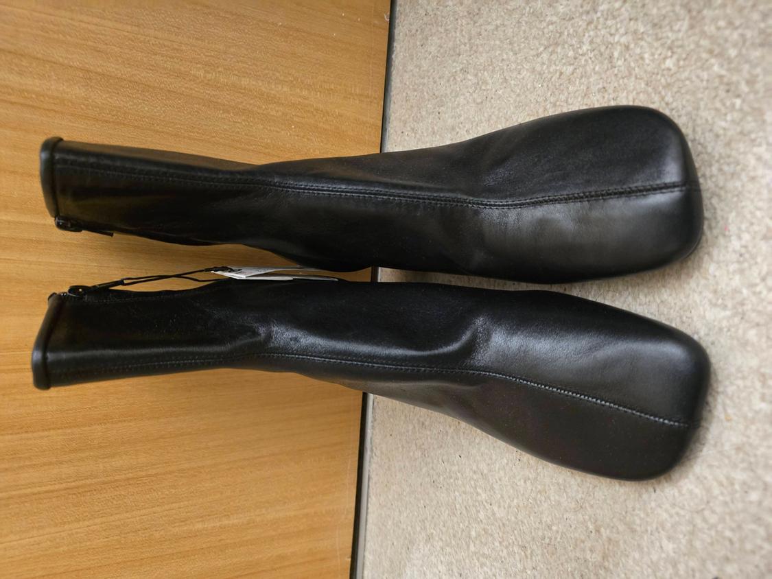 LEATHER BLOCK HEEL ANKLE BOOTS - Image 3